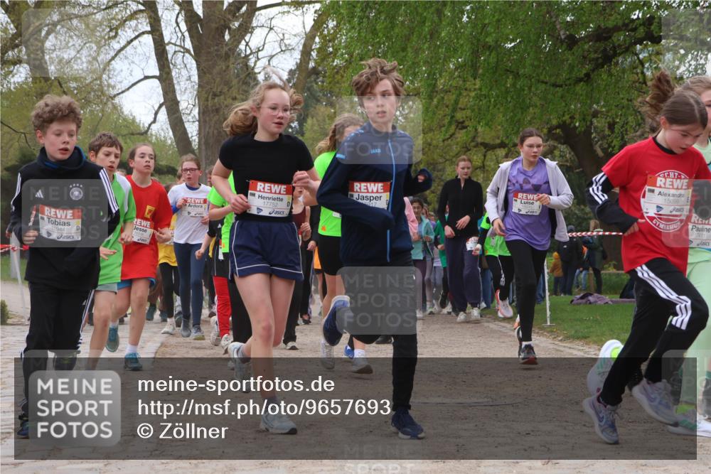25.04.2026 - Das Zehntel Zöllner http://msf.ph/oto/9657693 25.04.2026 13:45:11 Laufen 15944, 16546, 17752, 5917, 15099, 17411 meine-sportfotos.de