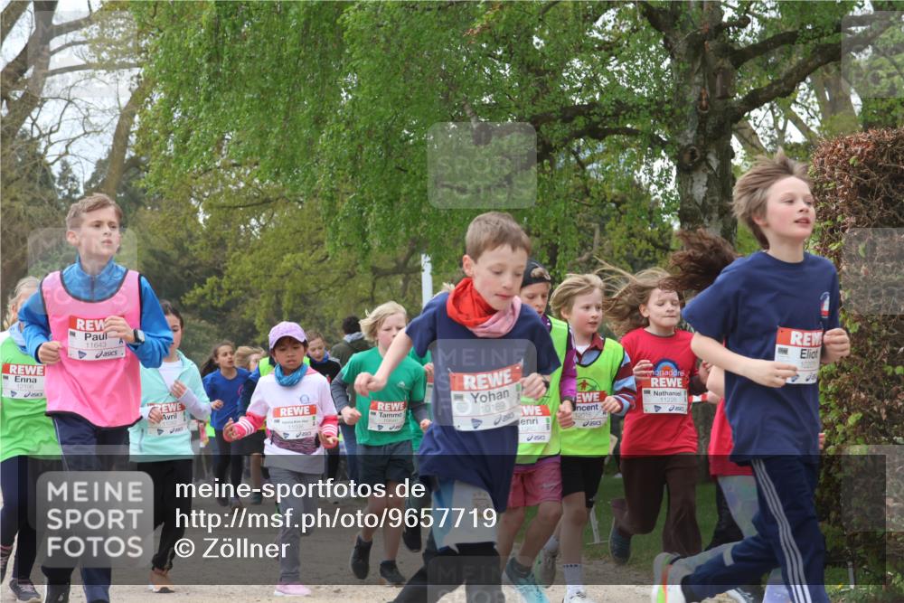 25.04.2026 - Das Zehntel Zöllner http://msf.ph/oto/9657719 25.04.2026 11:42:44 Laufen 12195, 11643, 10189, 1980, 11226, 10201, 12016 meine-sportfotos.de