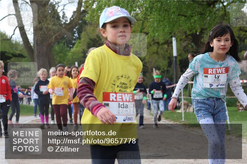 25.04.2026 - Das Zehntel Zöllner http://msf.ph/oto/9657778 25.04.2026 07:48:07 Laufen 2713, 3780 meine-sportfotos.de