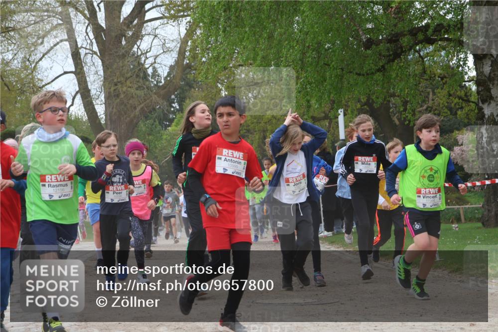 25.04.2026 - Das Zehntel Zöllner http://msf.ph/oto/9657800 25.04.2026 11:42:47 Laufen 12156, 10999, 11998 meine-sportfotos.de