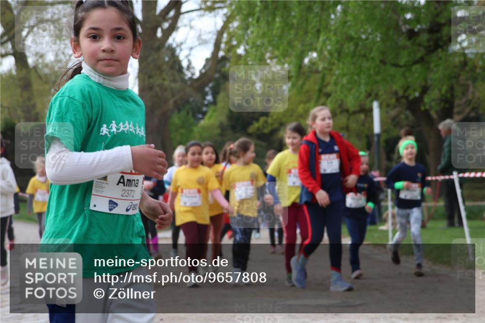 25.04.2026 - Das Zehntel Zöllner http://msf.ph/oto/9657808 25.04.2026 07:48:08 Laufen 2372, 600 meine-sportfotos.de