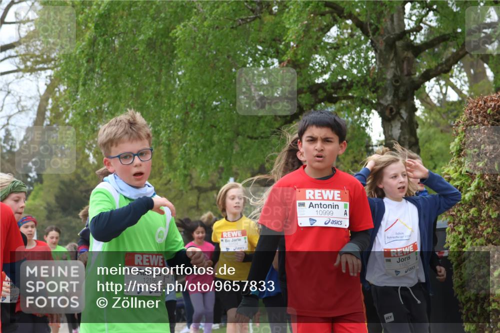 25.04.2026 - Das Zehntel Zöllner http://msf.ph/oto/9657833 25.04.2026 11:42:48 Laufen 2006, 12156, 10999, 11524 meine-sportfotos.de