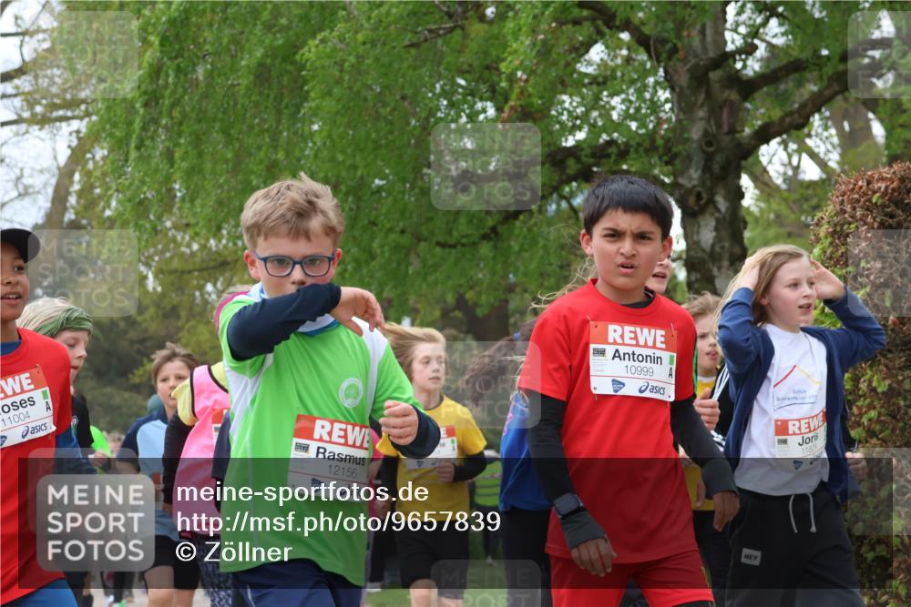 25.04.2026 - Das Zehntel Zöllner http://msf.ph/oto/9657839 25.04.2026 11:42:48 Laufen 11004, 10006, 12156, 10999, 1154 meine-sportfotos.de