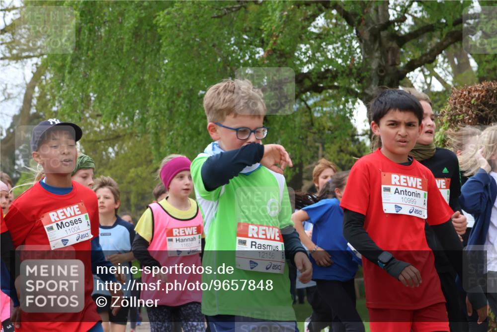 25.04.2026 - Das Zehntel Zöllner http://msf.ph/oto/9657848 25.04.2026 11:42:48 Laufen 11004, 11637, 12156, 10999 meine-sportfotos.de