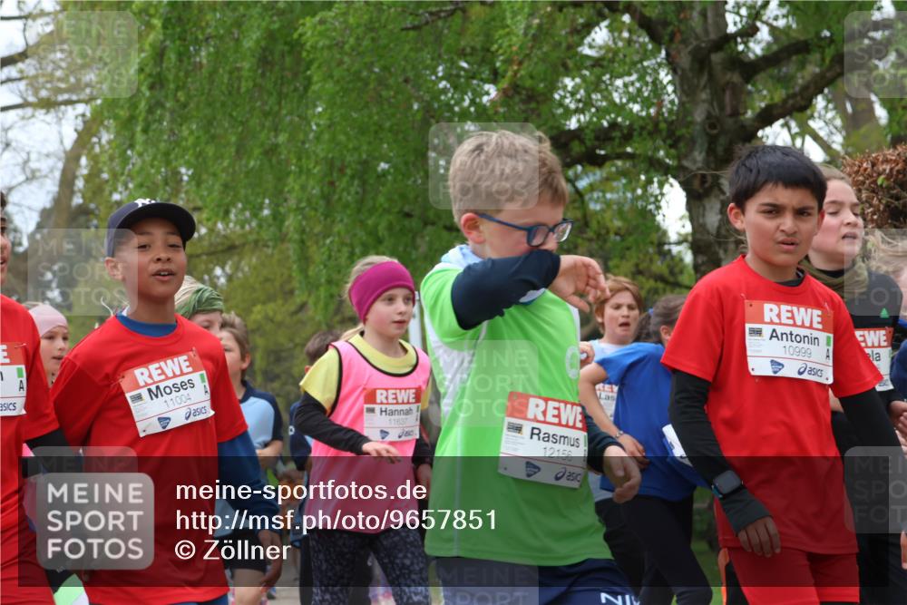 25.04.2026 - Das Zehntel Zöllner http://msf.ph/oto/9657851 25.04.2026 11:42:48 Laufen 11004, 11637, 2250, 12156, 10999 meine-sportfotos.de