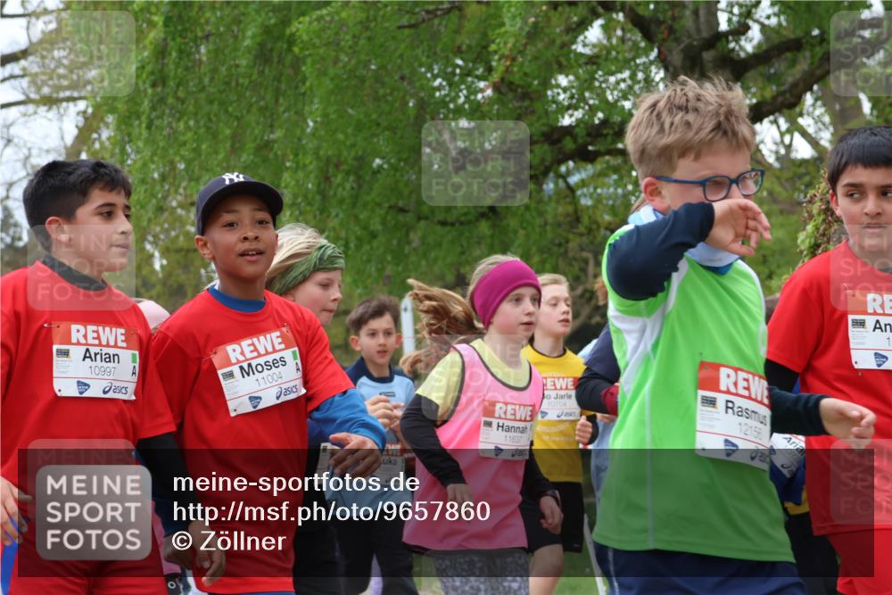 25.04.2026 - Das Zehntel Zöllner http://msf.ph/oto/9657860 25.04.2026 11:42:49 Laufen 10997, 11004, 11637, 10704, 12156, 350, 10874 meine-sportfotos.de