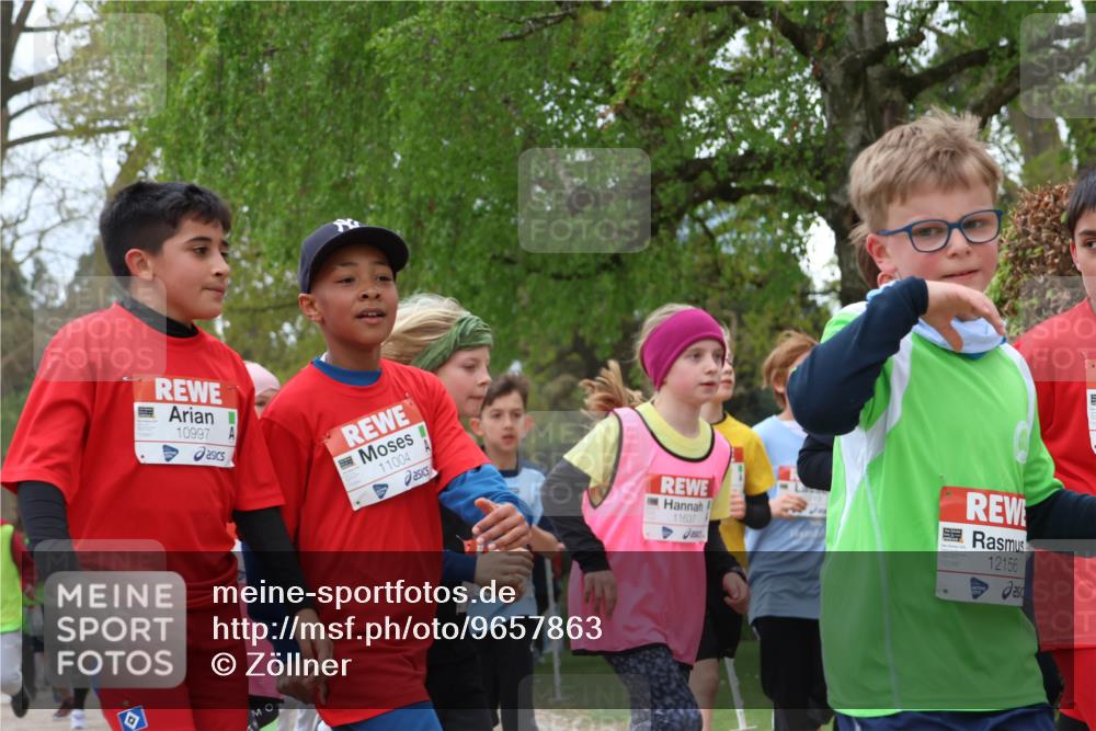 25.04.2026 - Das Zehntel Zöllner http://msf.ph/oto/9657863 25.04.2026 11:42:49 Laufen 10997, 11004, 11637, 12156 meine-sportfotos.de