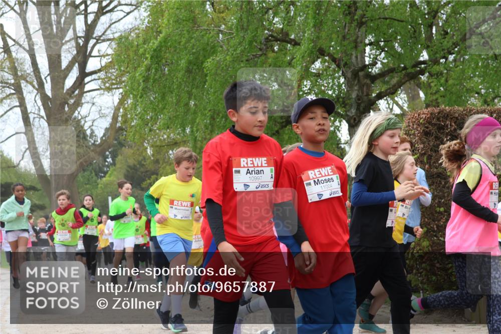 25.04.2026 - Das Zehntel Zöllner http://msf.ph/oto/9657887 25.04.2026 11:42:49 Laufen 12275, 10997, 11004 meine-sportfotos.de