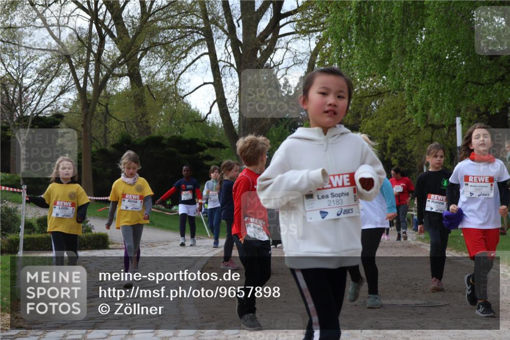 25.04.2026 - Das Zehntel Zöllner http://msf.ph/oto/9657898 25.04.2026 07:48:12 Laufen 2183, 3487 meine-sportfotos.de