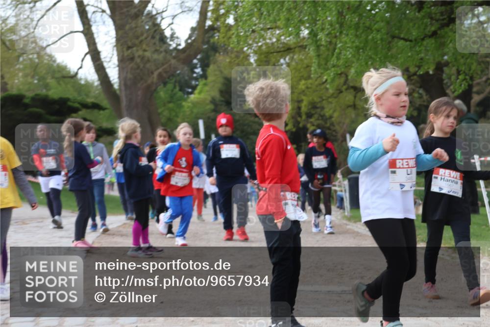 25.04.2026 - Das Zehntel Zöllner http://msf.ph/oto/9657934 25.04.2026 07:48:14 Laufen 34 meine-sportfotos.de
