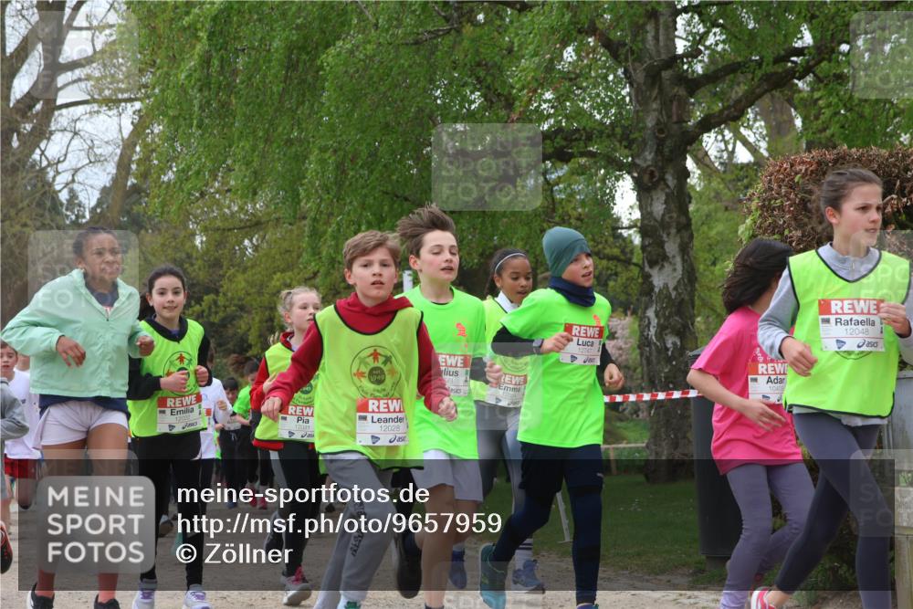 25.04.2026 - Das Zehntel Zöllner http://msf.ph/oto/9657959 25.04.2026 11:42:52 Laufen 12022, 12031, 1949, 12028, 12747, 10409, 12048 meine-sportfotos.de