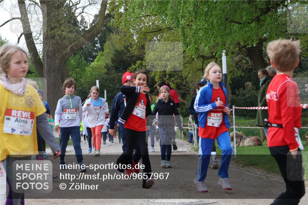 25.04.2026 - Das Zehntel Zöllner http://msf.ph/oto/9657967 25.04.2026 07:48:15 Laufen 1984 meine-sportfotos.de