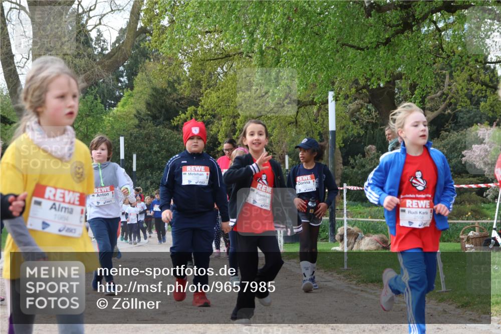 25.04.2026 - Das Zehntel Zöllner http://msf.ph/oto/9657985 25.04.2026 07:48:16 Laufen 2567, 1964, 1592, 2558 meine-sportfotos.de