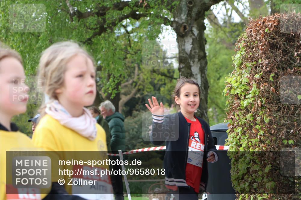 25.04.2026 - Das Zehntel Zöllner http://msf.ph/oto/9658018 25.04.2026 07:48:17 Laufen 2567 meine-sportfotos.de