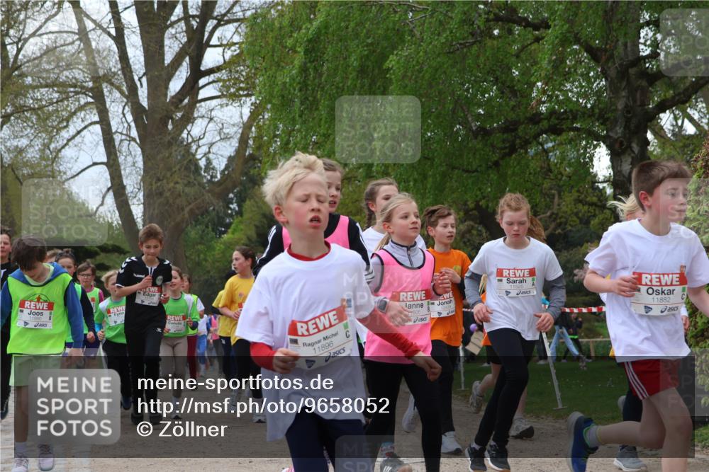 25.04.2026 - Das Zehntel Zöllner http://msf.ph/oto/9658052 25.04.2026 11:42:54 Laufen 11990, 11896, 606, 11882 meine-sportfotos.de