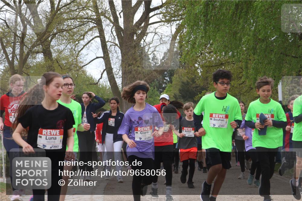 25.04.2026 - Das Zehntel Zöllner http://msf.ph/oto/9658056 25.04.2026 13:45:27 Laufen 16318, 15023, 17179 meine-sportfotos.de