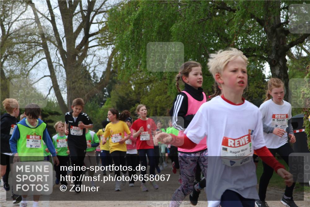 25.04.2026 - Das Zehntel Zöllner http://msf.ph/oto/9658067 25.04.2026 11:42:55 Laufen 11990, 11896, 11525 meine-sportfotos.de