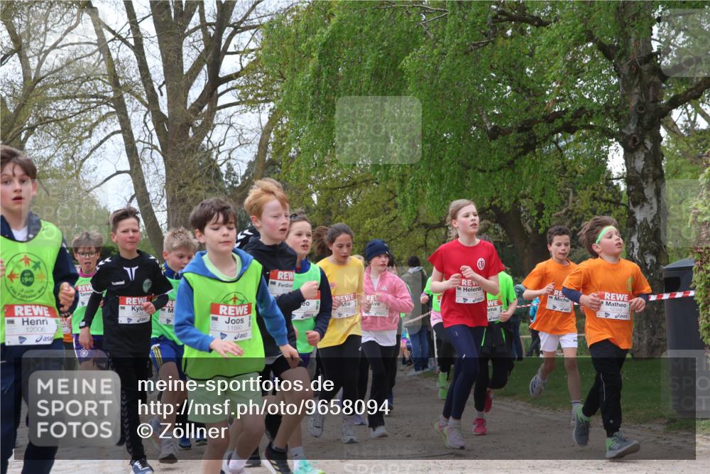 25.04.2026 - Das Zehntel Zöllner http://msf.ph/oto/9658094 25.04.2026 11:42:56 Laufen 1949, 12006, 4, 11990 meine-sportfotos.de