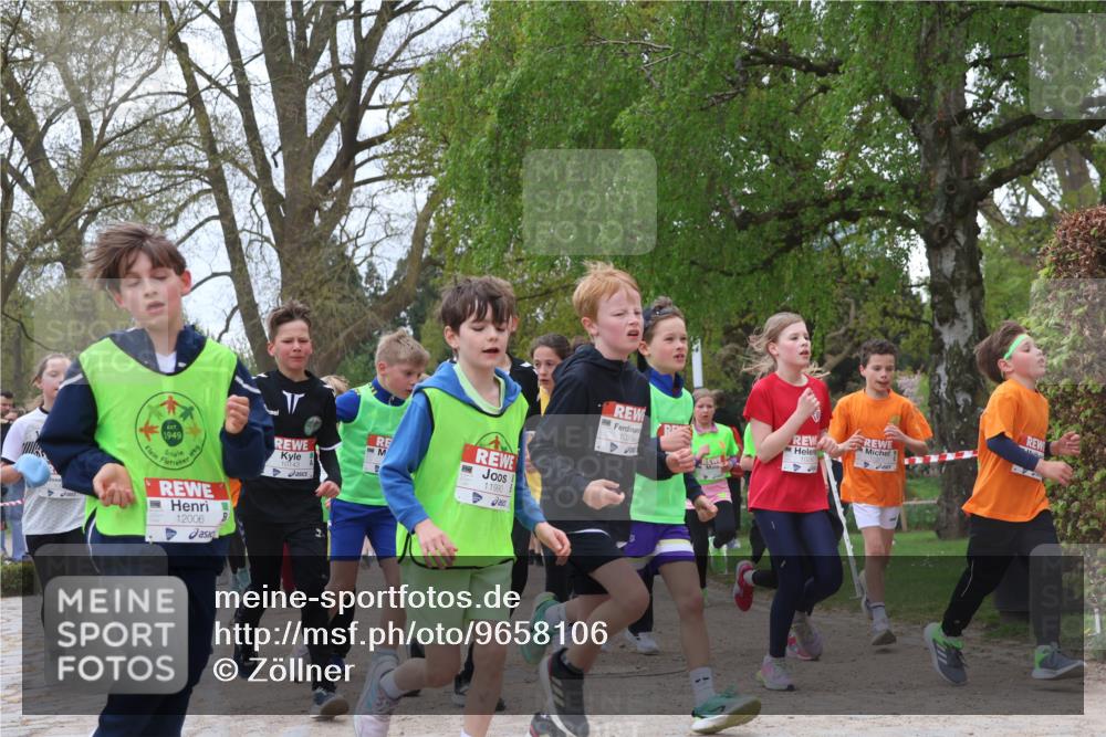 25.04.2026 - Das Zehntel Zöllner http://msf.ph/oto/9658106 25.04.2026 11:42:56 Laufen 1949, 12006, 10143, 11990, 10356 meine-sportfotos.de