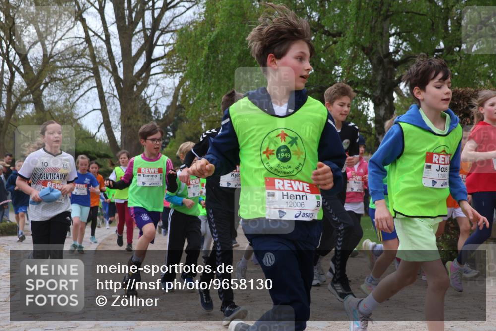 25.04.2026 - Das Zehntel Zöllner http://msf.ph/oto/9658130 25.04.2026 11:42:57 Laufen 10, 10815, 1274, 10143, 1949, 12006, 11990 meine-sportfotos.de
