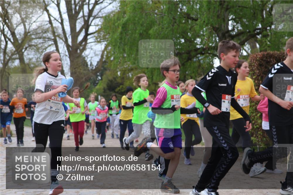 25.04.2026 - Das Zehntel Zöllner http://msf.ph/oto/9658154 25.04.2026 11:42:57 Laufen 10026 meine-sportfotos.de