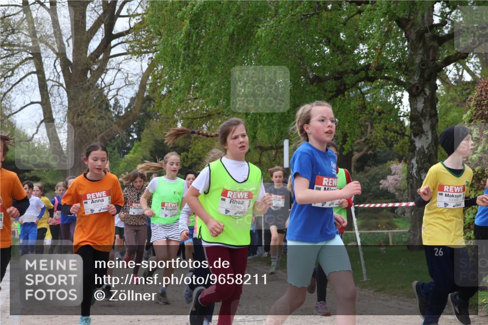 25.04.2026 - Das Zehntel Zöllner http://msf.ph/oto/9658211 25.04.2026 11:42:59 Laufen 12418, 12045, 10391, 26 meine-sportfotos.de