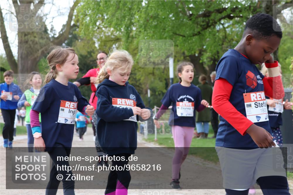 25.04.2026 - Das Zehntel Zöllner http://msf.ph/oto/9658216 25.04.2026 07:48:24 Laufen 123, 1800 meine-sportfotos.de