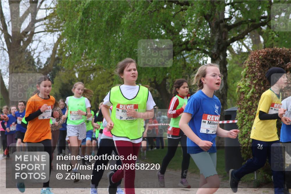 25.04.2026 - Das Zehntel Zöllner http://msf.ph/oto/9658220 25.04.2026 11:42:59 Laufen 1200, 12418, 10485, 26, 225 meine-sportfotos.de
