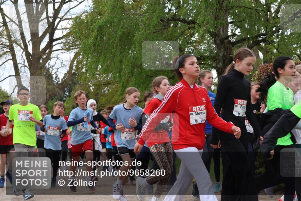 25.04.2026 - Das Zehntel Zöllner http://msf.ph/oto/9658260 25.04.2026 13:45:36 Laufen 16476, 17343, 1734 meine-sportfotos.de