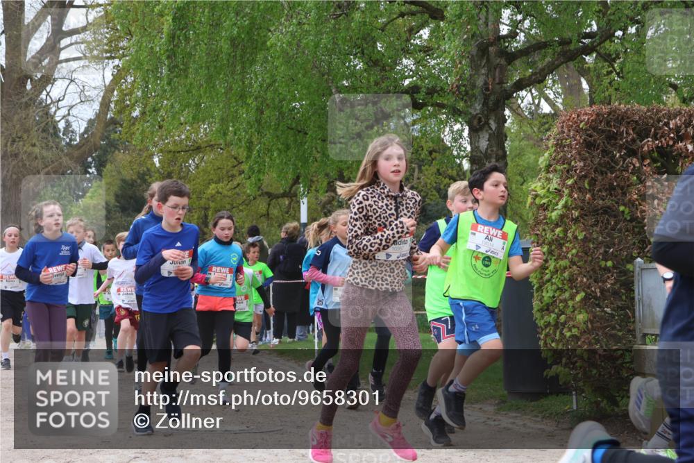 25.04.2026 - Das Zehntel Zöllner http://msf.ph/oto/9658301 25.04.2026 11:43:02 Laufen 12014, 1949 meine-sportfotos.de