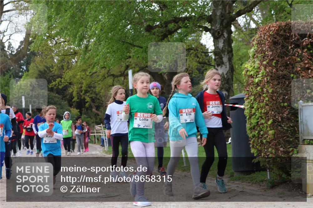 25.04.2026 - Das Zehntel Zöllner http://msf.ph/oto/9658315 25.04.2026 07:48:31 Laufen 3724, 1980 meine-sportfotos.de