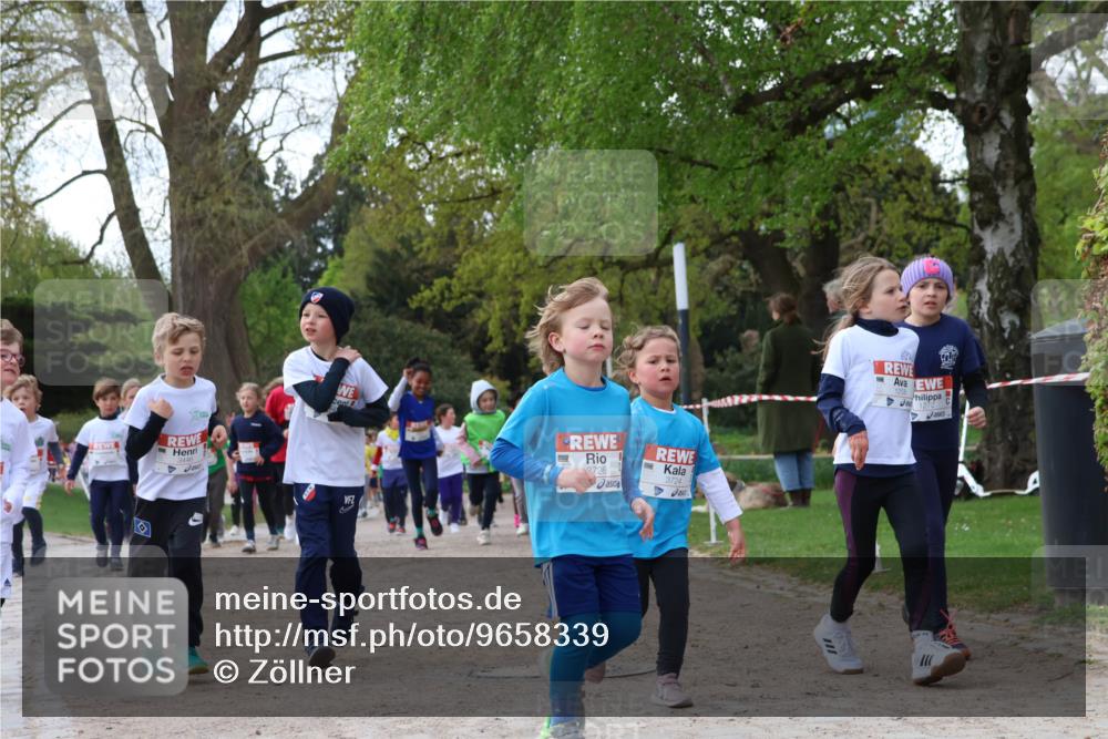 25.04.2026 - Das Zehntel Zöllner http://msf.ph/oto/9658339 25.04.2026 07:48:33 Laufen 2726, 3724, 1258, 1272 meine-sportfotos.de