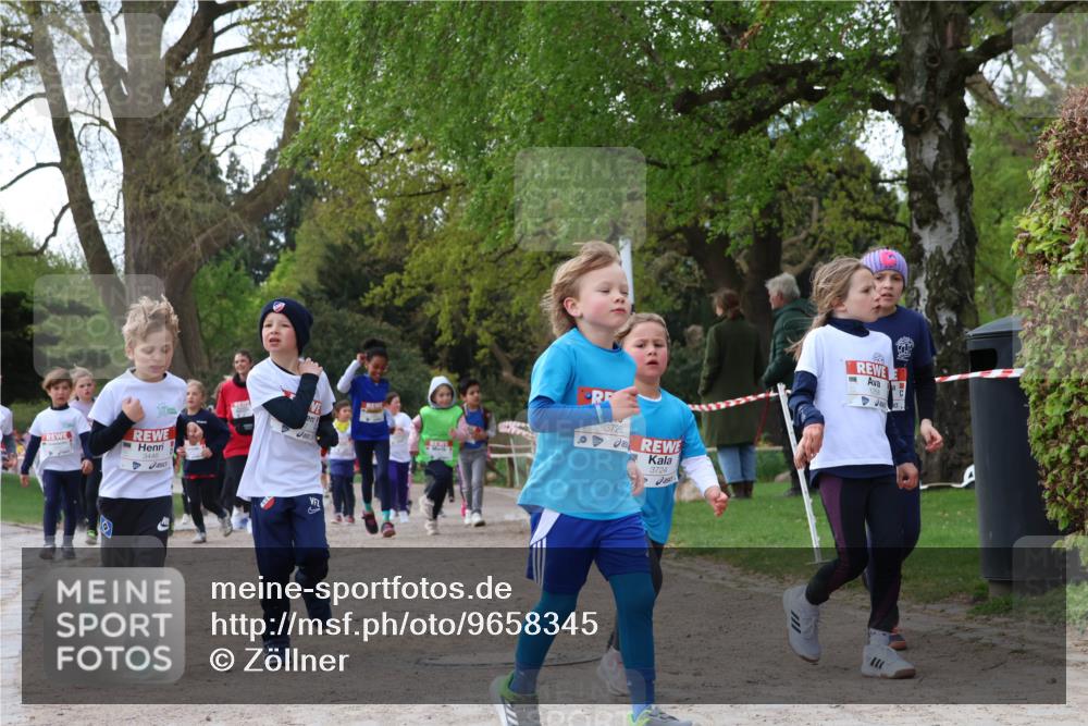 25.04.2026 - Das Zehntel Zöllner http://msf.ph/oto/9658345 25.04.2026 07:48:33 Laufen 3446, 3726, 3724 meine-sportfotos.de