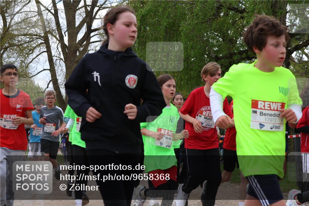 25.04.2026 - Das Zehntel Zöllner http://msf.ph/oto/9658368 25.04.2026 13:45:39 Laufen 17719, 3291, 1910, 17205, 15116, 17972 meine-sportfotos.de
