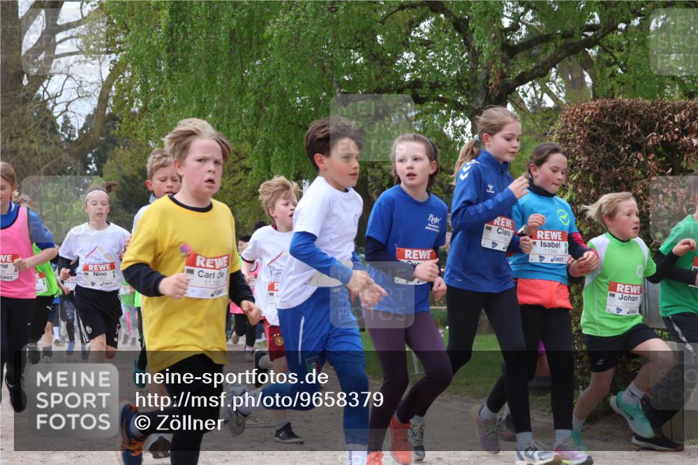 25.04.2026 - Das Zehntel Zöllner http://msf.ph/oto/9658379 25.04.2026 11:43:04 Laufen 59, 11788, 11340, 11342, 12101 meine-sportfotos.de