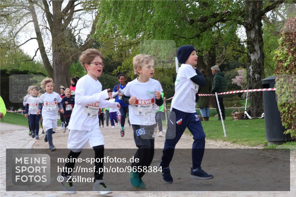25.04.2026 - Das Zehntel Zöllner http://msf.ph/oto/9658384 25.04.2026 07:48:34 Laufen 3451, 3446 meine-sportfotos.de