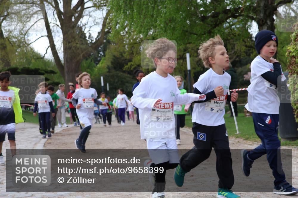 25.04.2026 - Das Zehntel Zöllner http://msf.ph/oto/9658399 25.04.2026 07:48:35 Laufen 3451, 3446 meine-sportfotos.de