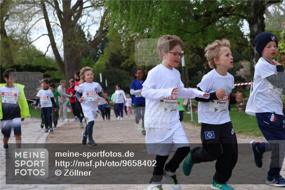 25.04.2026 - Das Zehntel Zöllner http://msf.ph/oto/9658402 25.04.2026 07:48:35 Laufen 3451, 3446 meine-sportfotos.de