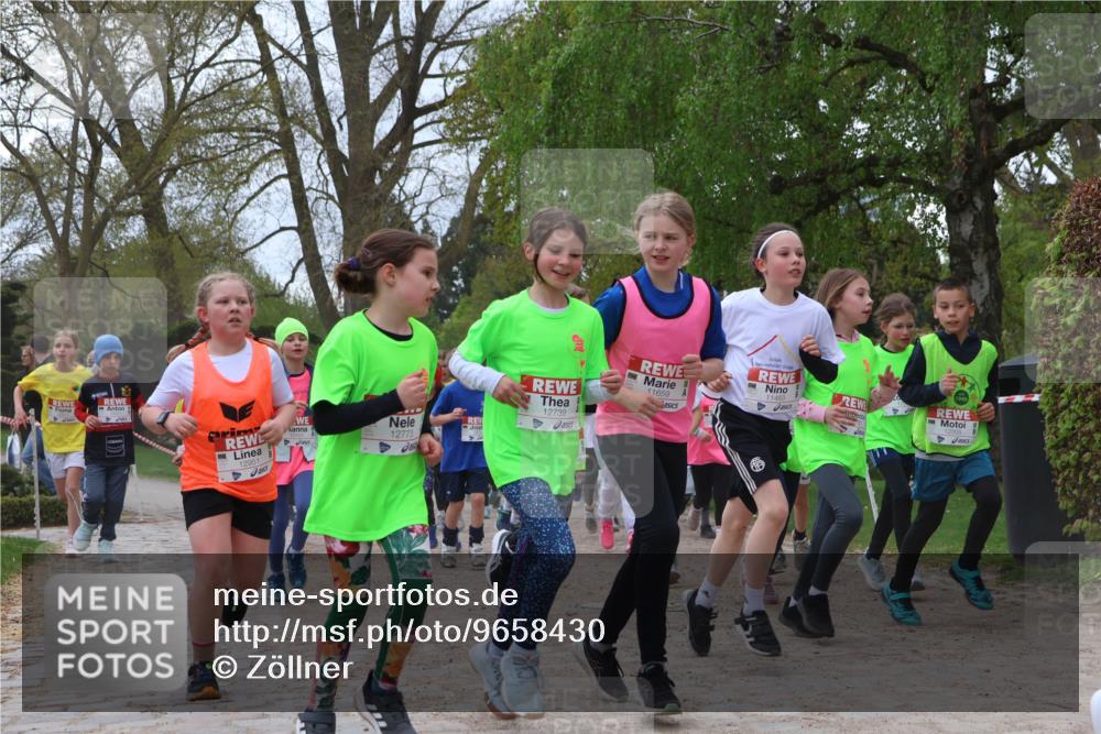 25.04.2026 - Das Zehntel Zöllner http://msf.ph/oto/9658430 25.04.2026 11:43:05 Laufen 12773, 12951, 4, 12739, 11659, 11463 meine-sportfotos.de