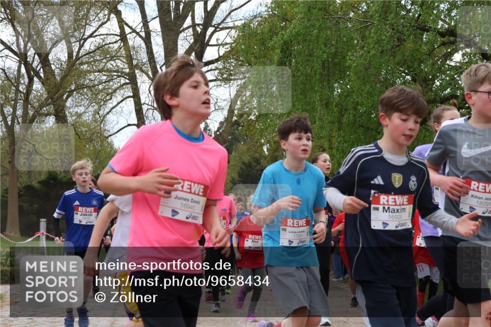 25.04.2026 - Das Zehntel Zöllner http://msf.ph/oto/9658434 25.04.2026 13:45:42 Laufen 16945, 17547, 16926, 18291, 11 meine-sportfotos.de