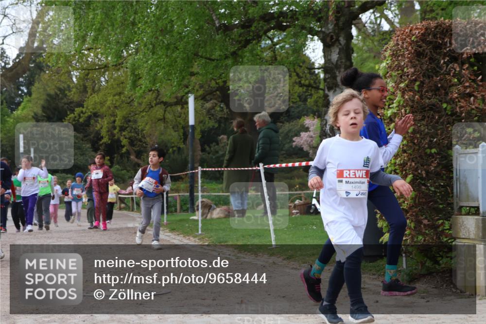 25.04.2026 - Das Zehntel Zöllner http://msf.ph/oto/9658444 25.04.2026 07:48:36 Laufen 1498 meine-sportfotos.de