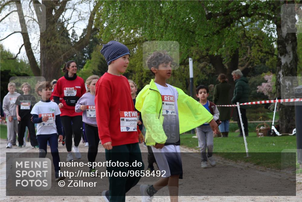 25.04.2026 - Das Zehntel Zöllner http://msf.ph/oto/9658492 25.04.2026 07:48:38 Laufen 230, 2545, 2530 meine-sportfotos.de