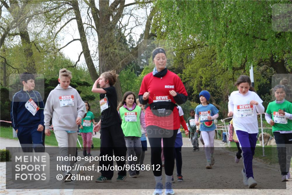 25.04.2026 - Das Zehntel Zöllner http://msf.ph/oto/9658612 25.04.2026 07:48:44 Laufen 2222, 3462 meine-sportfotos.de