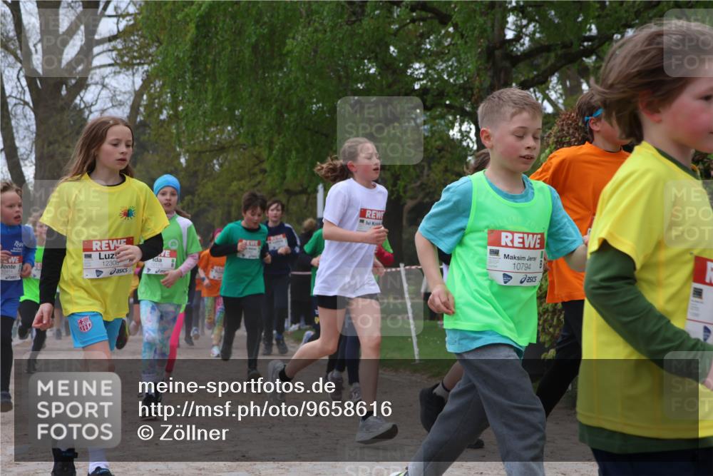 25.04.2026 - Das Zehntel Zöllner http://msf.ph/oto/9658616 25.04.2026 11:43:10 Laufen 12308, 12178, 10794 meine-sportfotos.de