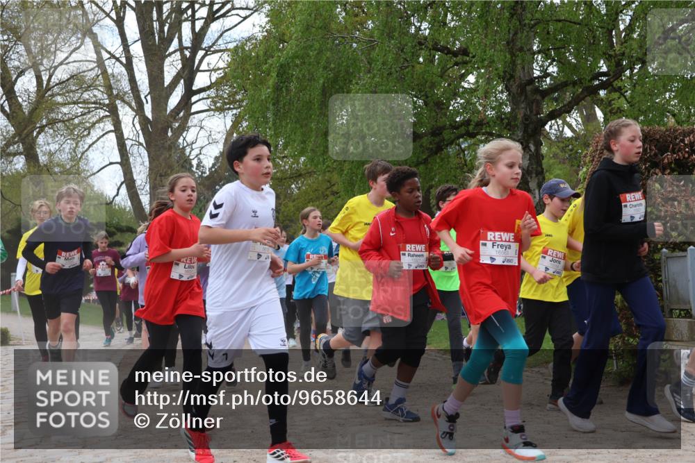 25.04.2026 - Das Zehntel Zöllner http://msf.ph/oto/9658644 25.04.2026 13:45:50 Laufen 16551, 15321, 16563, 15154 meine-sportfotos.de