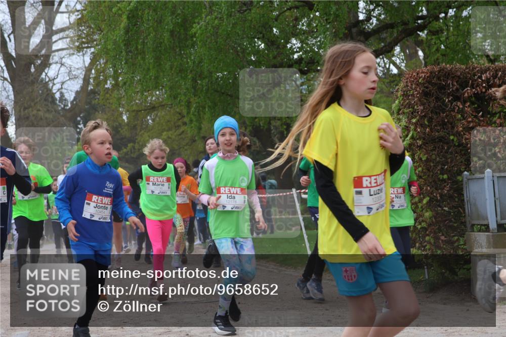 25.04.2026 - Das Zehntel Zöllner http://msf.ph/oto/9658652 25.04.2026 11:43:11 Laufen 10454, 10790, 12178, 1230 meine-sportfotos.de