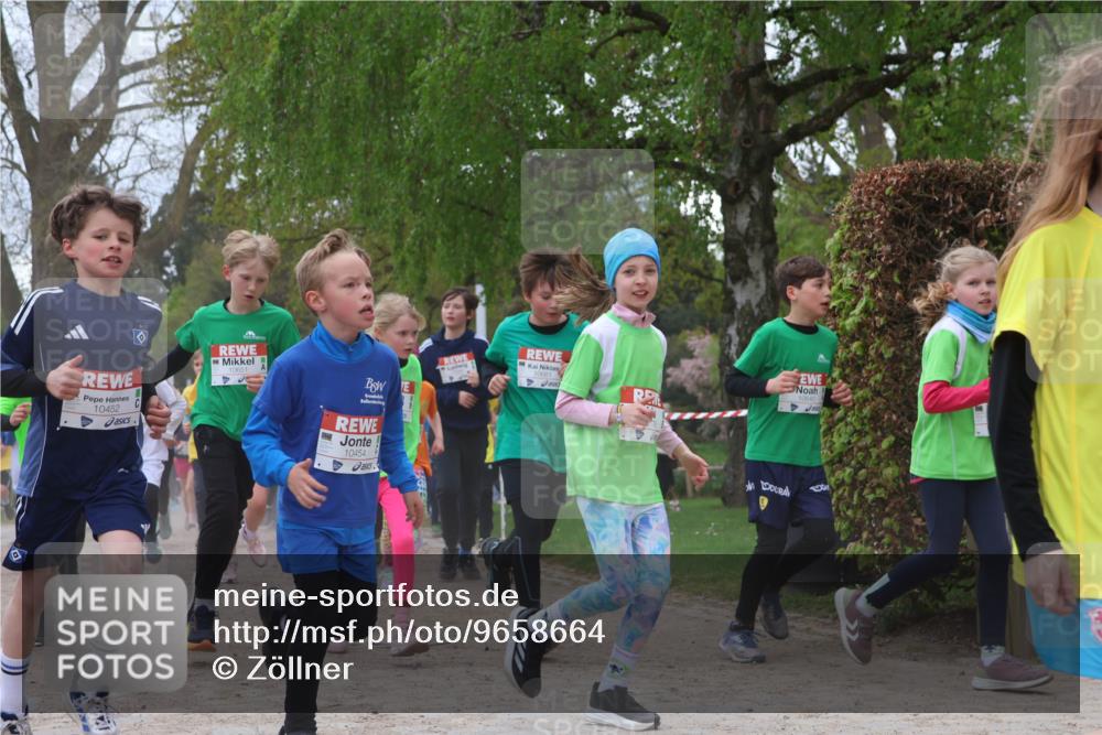 25.04.2026 - Das Zehntel Zöllner http://msf.ph/oto/9658664 25.04.2026 11:43:11 Laufen 10452, 10454, 10640 meine-sportfotos.de