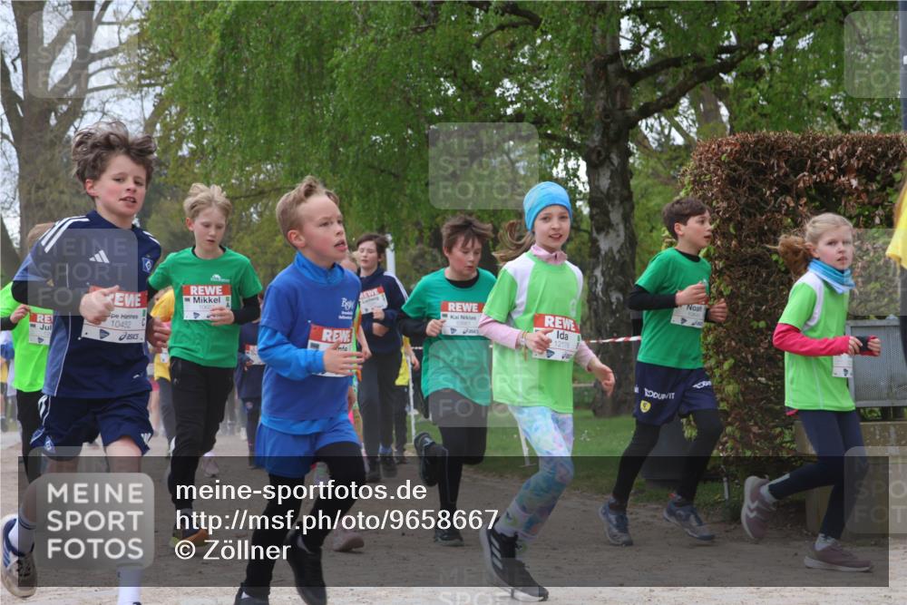 25.04.2026 - Das Zehntel Zöllner http://msf.ph/oto/9658667 25.04.2026 11:43:11 Laufen 10452, 12178 meine-sportfotos.de