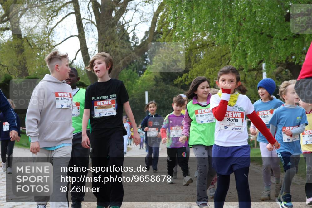 25.04.2026 - Das Zehntel Zöllner http://msf.ph/oto/9658678 25.04.2026 07:48:46 Laufen 1478, 230, 1427, 5, 1360, 3460 meine-sportfotos.de