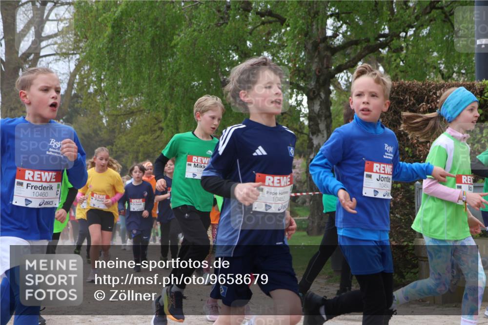 25.04.2026 - Das Zehntel Zöllner http://msf.ph/oto/9658679 25.04.2026 11:43:12 Laufen 10460, 106, 10452, 10454 meine-sportfotos.de